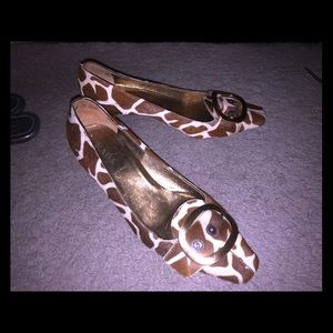 Prada giraffe print sz37